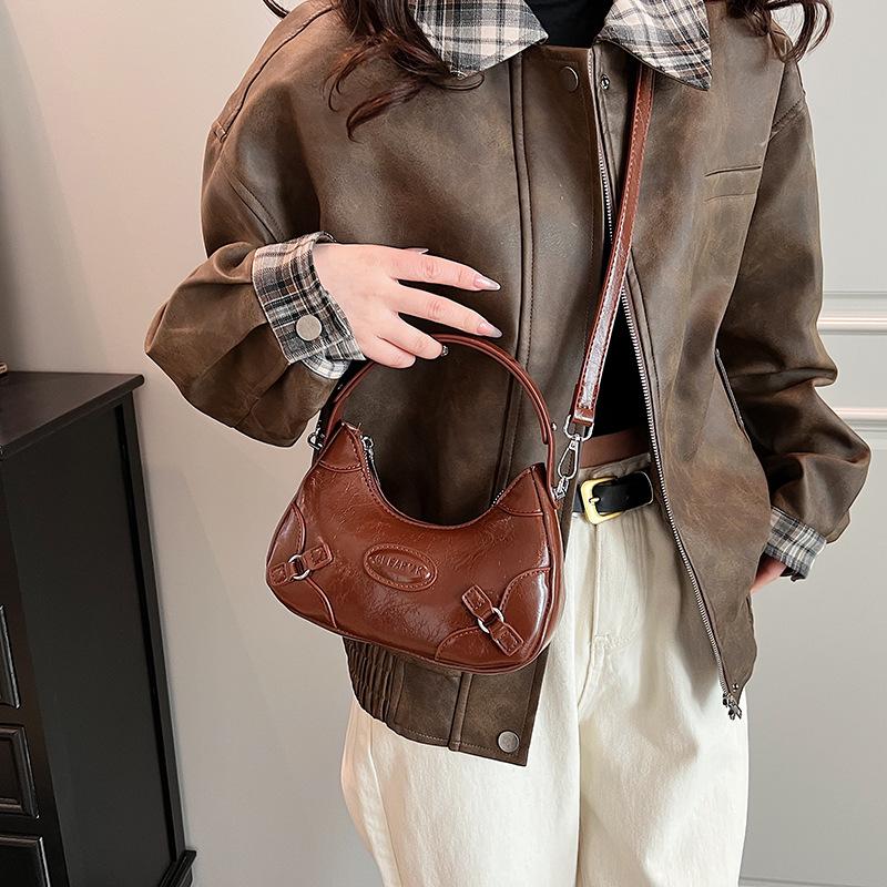 2025 new French niche design underarm bag retro shoulder messenger bag solid color fashionable versatile dumpling bag