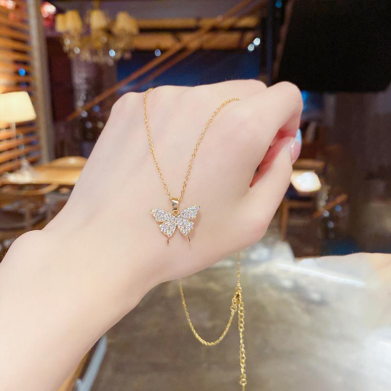 Niche design sense does not fade clavicle chain new fashion simple neck chain Japanese and Korean all-match light luxury titanium steel necklace women