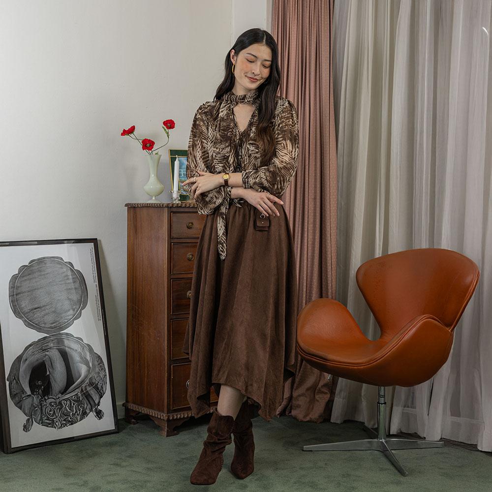 Laengsseon Ls_Dark Brown Irregular Skirt