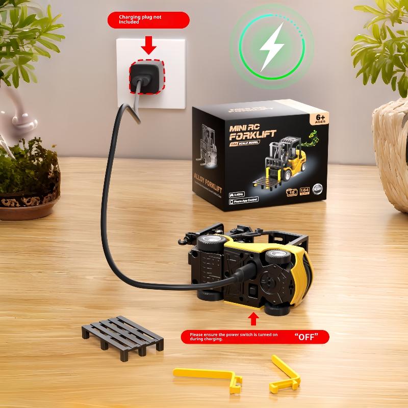 1 Set 2.4GHz Mini Remote Control Forklift Car Model Toy 1/64 Alloy RC Forklift True Lift-down-rotate With Rear Cargo