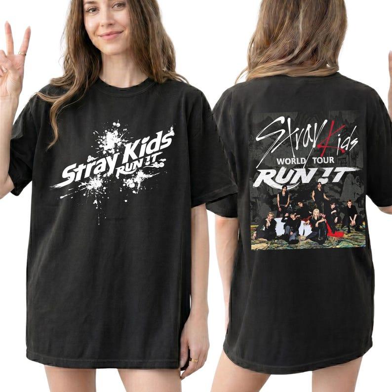 Stray Kids Run It Welttournee T-Shirt Kpop Merchandise Herren Damen Oversize Y2k Streetwear Lässig Locker Kurzarm Damen Herren Kleidung XL gray