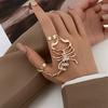 1Pc Exaggerated Scorpion Finger Bracelet for Women, Sweet and Cool, Spicy Style, New 3D Scorpion Bracelet with Micro-set Zircon.