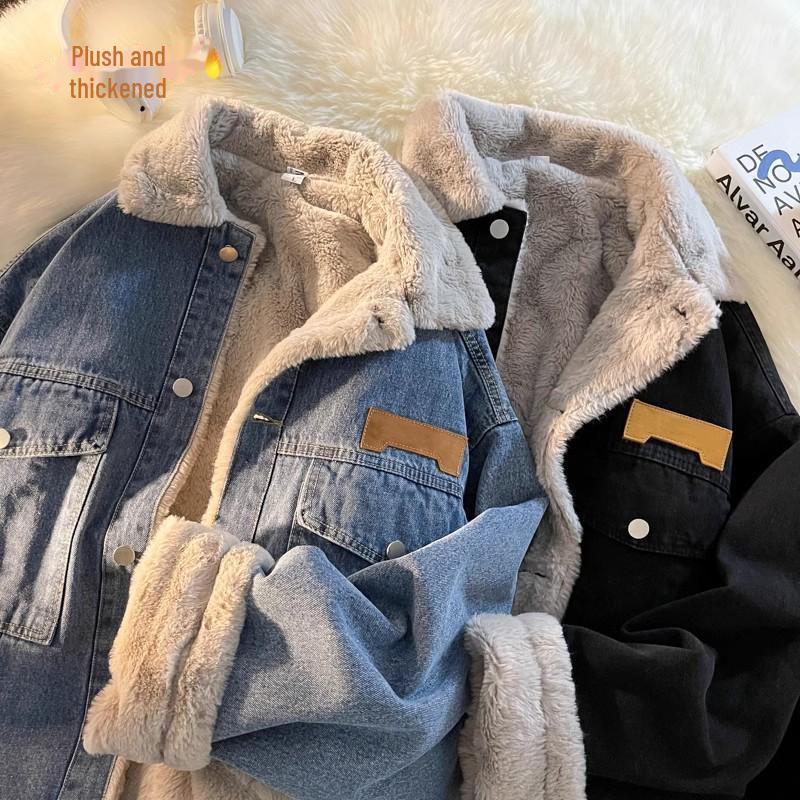 Herren Trendige Winter Jeansjacke im japanischen Stil mit verdicktem Samt und Lammfellrevers.