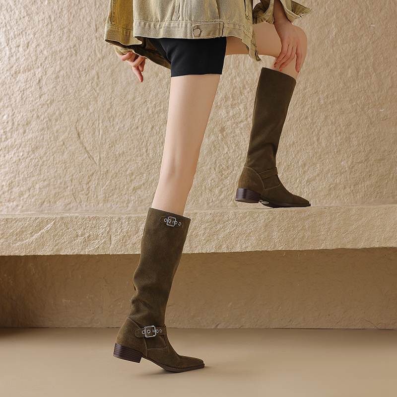 Krazing Pot Cow Suede Autumn Winter Shoes Round Toe Metal Buckle Big Size 42 Thick Med Heels Slip On Western Boots Women Knee Boots