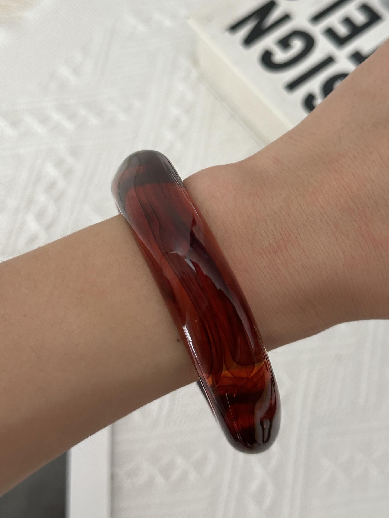 

Boho Gold Color Wide Chunky Round Bangles for Women Exaggerated Geometric Heavy Acrylic Resin Bangles Trendy Charms Jewelry
