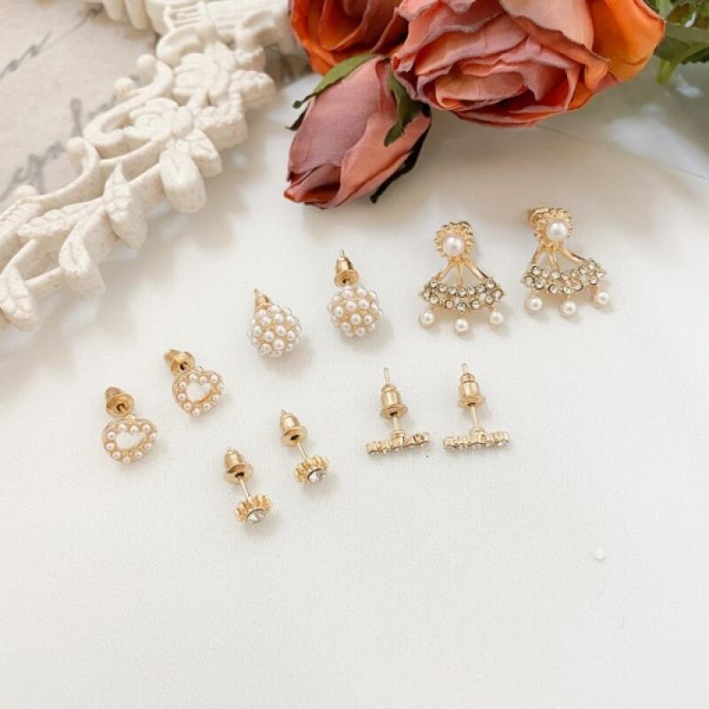 

Daily Pearl Earrings Set (5pcs)