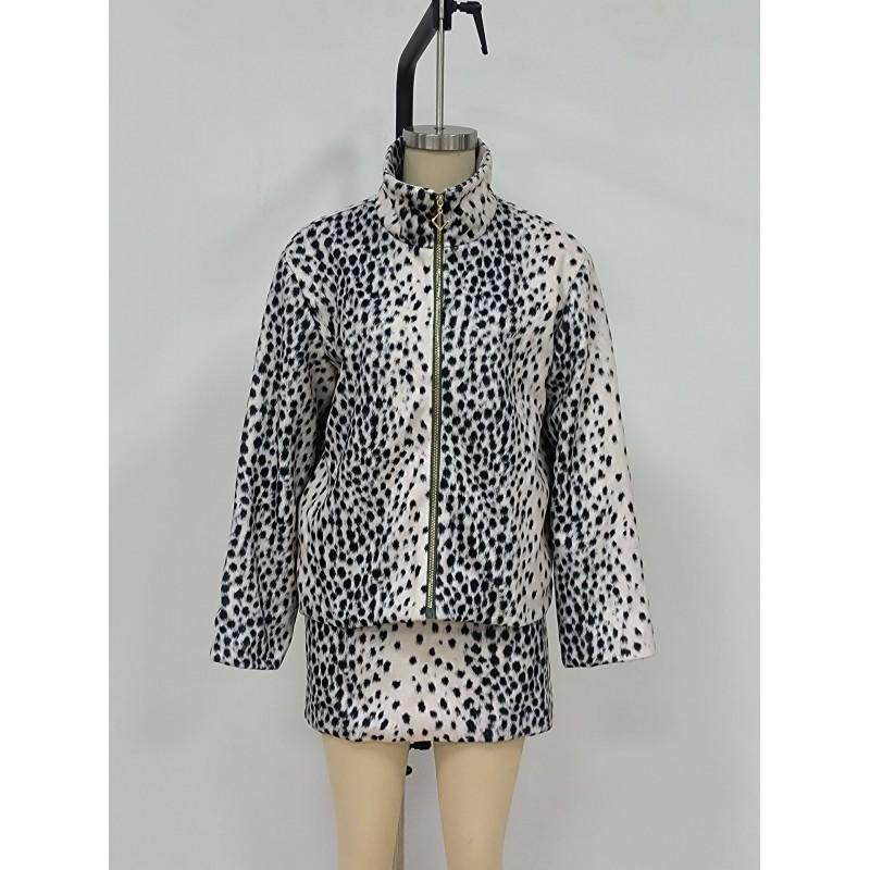 Vintage Leopard Print Stand Collar Short