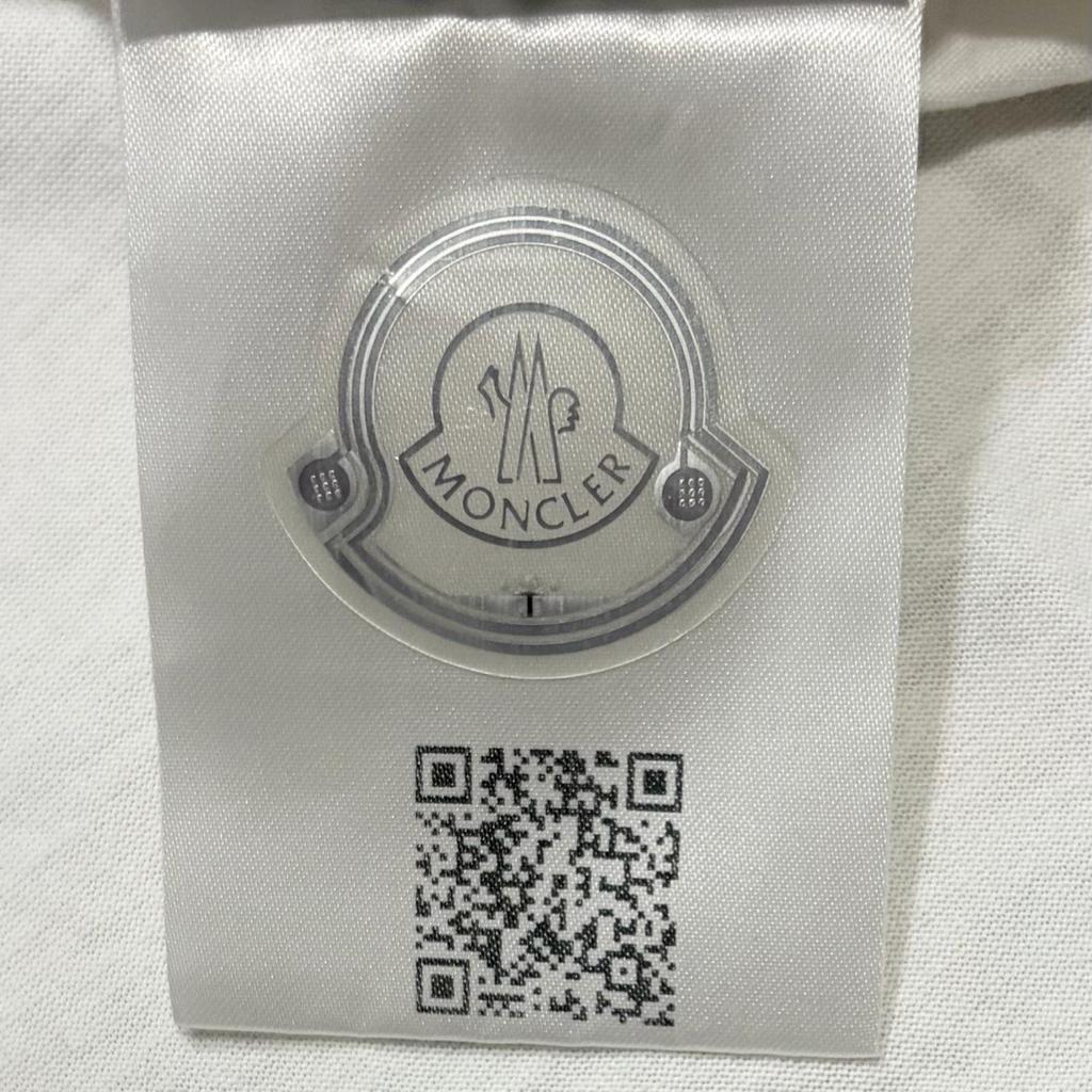 MONCLER Half Logo T-Shirt White Men's Size S Model I10918C000558390Y