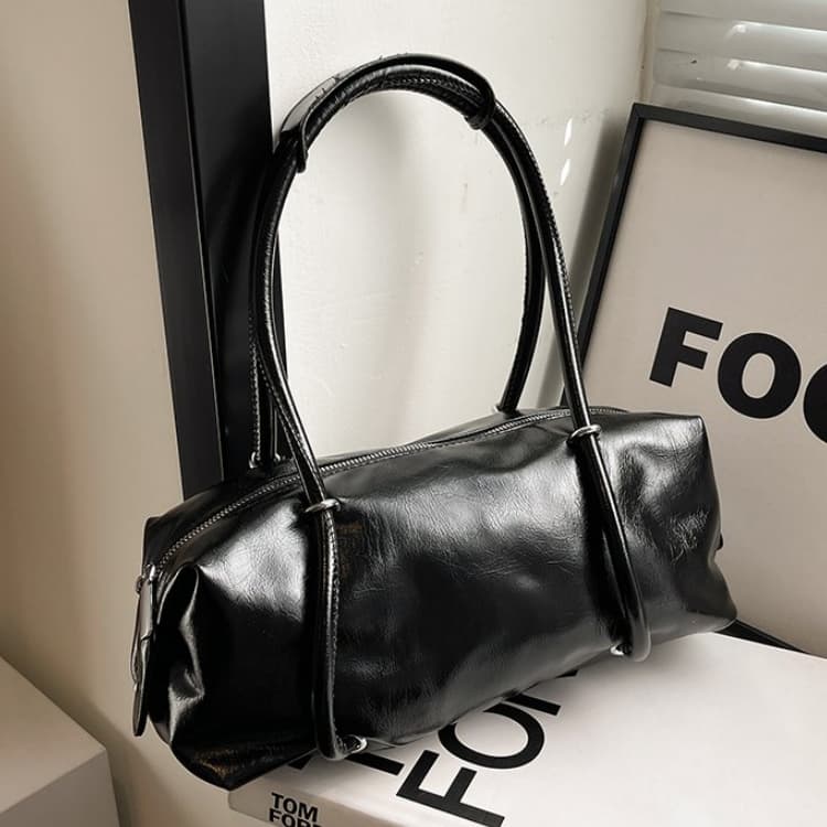 

Новая женская сумка-подушка для通勤 на плечо или подмышку 33*11*16cm чёрный