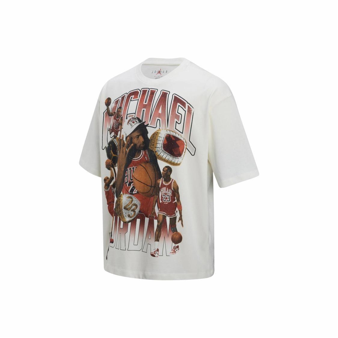 Nike Men s Oversized Graphic Loose-Fit Crew Neck T-Shirt M