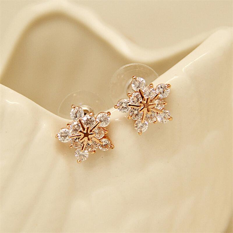 Crystal Zircon Snowflake Stud Earrings For Women Shiny Rhinestone Charm Earring Girls Christmas New Year Birthday Jewelry Gifts