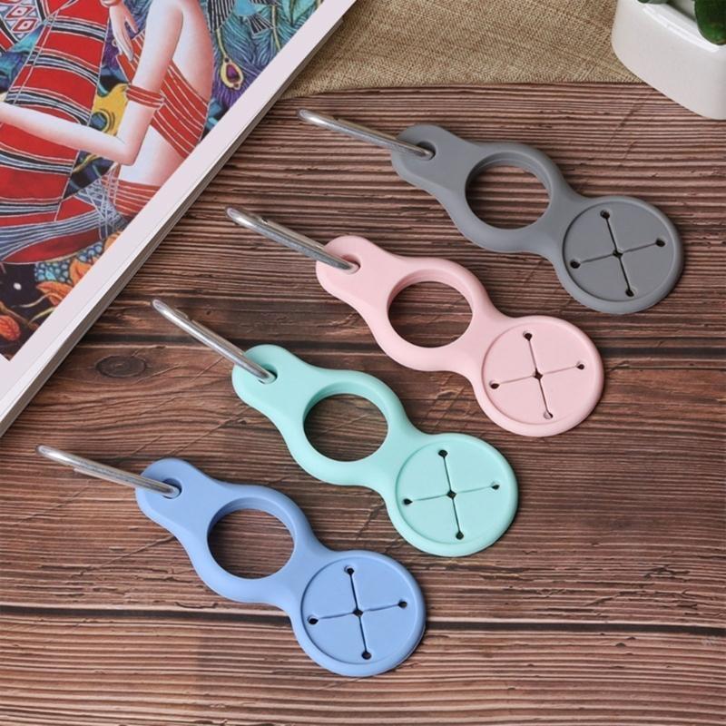 Bottles Carrying Clip Holder Hook Silicones Water Bottles Buckles Water Bottles Clip for Sports and Outdoor Activity