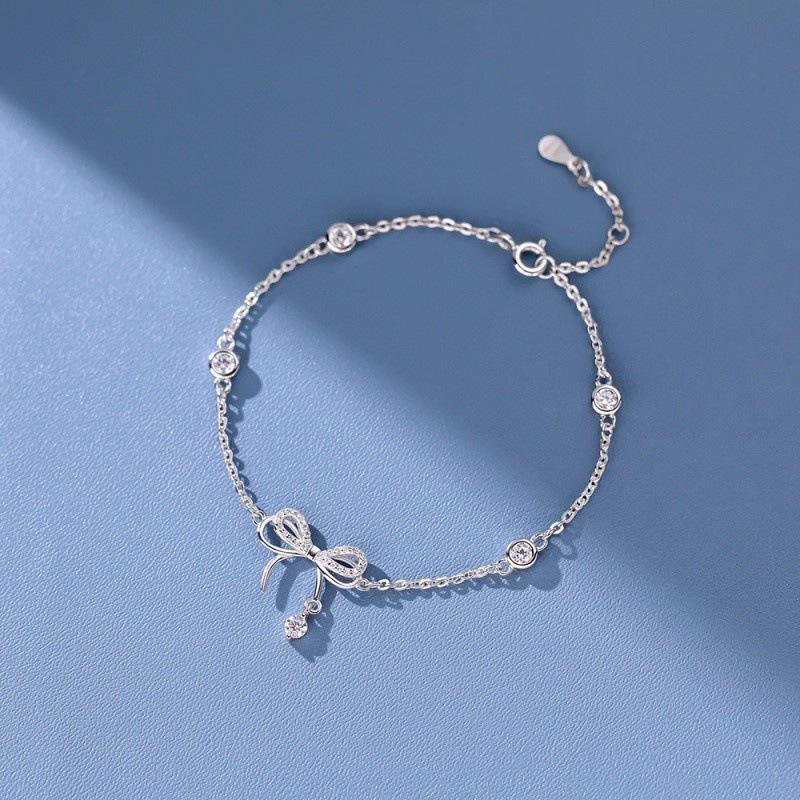 Agile Butterfly Dream Bow Bracelet: Elegant Luxury Jewelry Gift for Women and Best Friends