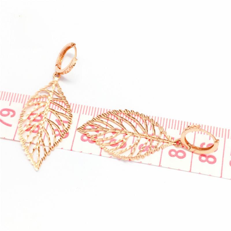 Purple Gold Color Gold Hollow Leaf Earrings Women'S Foreign Gas Plated Rose Gold Ear Buckles