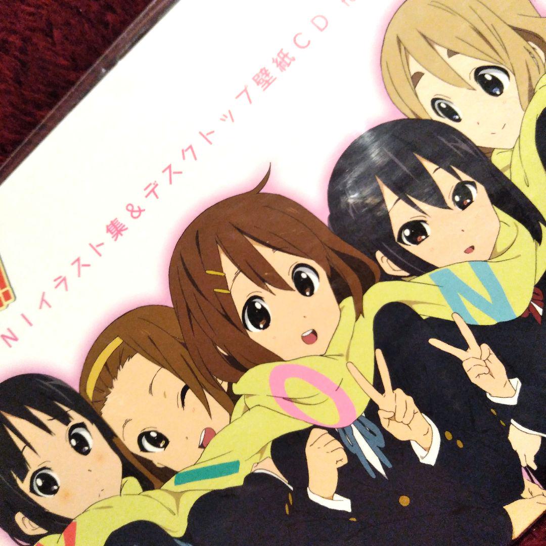 

[USED] K-ON!! Artbook Desktop Wallpaper CD
