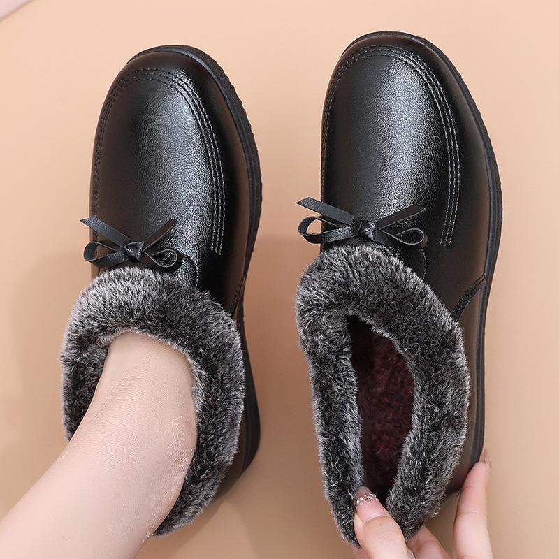 Shoes Cotton Shoes Winter Soft-soled Comfortable Leather Shoes Women's Middle-aged and Old Warm Shoes Non-slip Flat-soled Velvet Elderly Shoes Women
