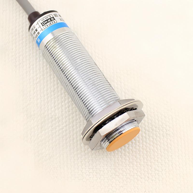 Huguang LE9BD Inductive Metal Proximity Sensor