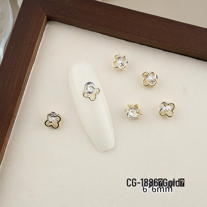 Luxuriöse Zirkon Kleeblatt Nagelkunst: Weißgold K Herz Accessoires