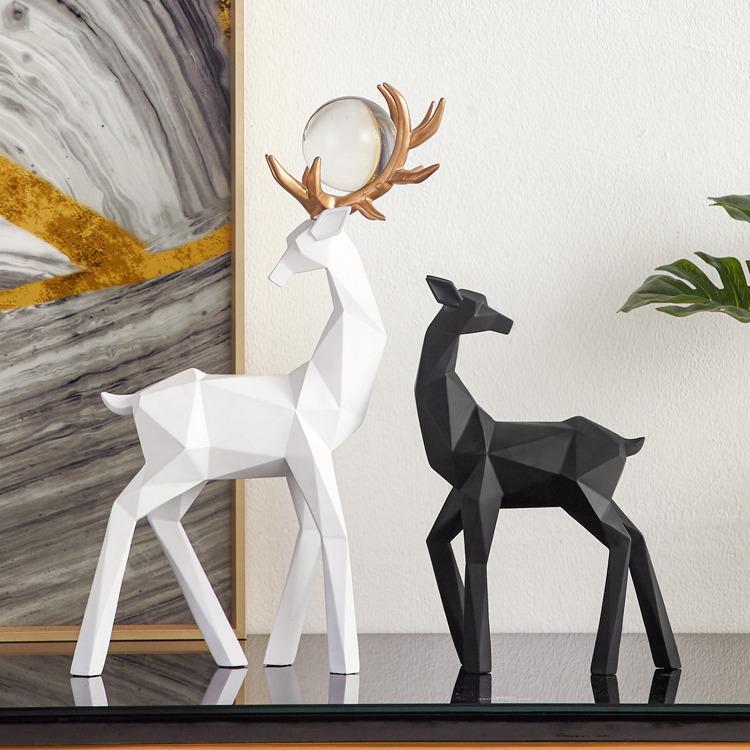 Nordic Style Modern Deer Ornament - Creative Animal Design for Home Decoration and Gifts