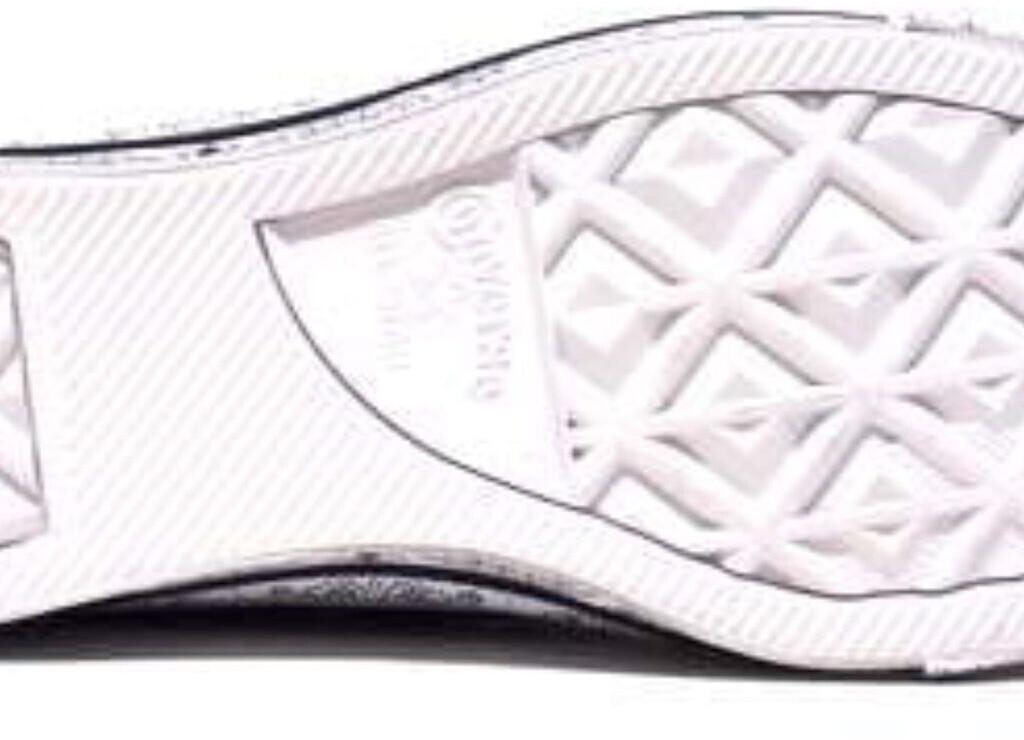 Кроссовки Converse Chuck Taylor All Star Hi x Miley Cyrus белый/розовый/собачий лес черный