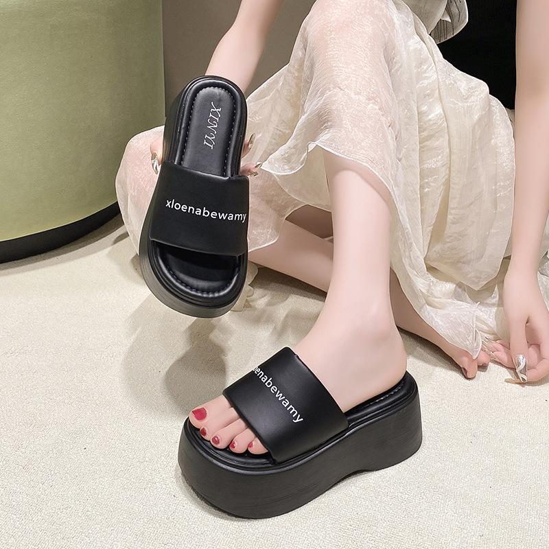 Thick-soled Slippers Women's Fashion Outer Wear In the Summer of 2025 New Versatile Height Increase 8cm Small Muffin One-word Drag