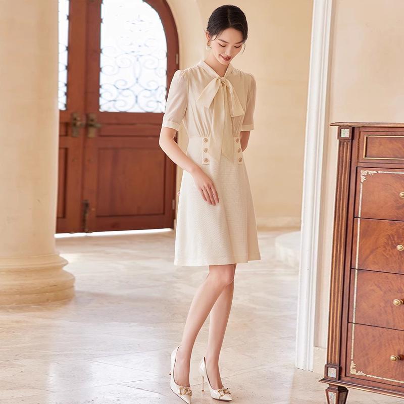 Aishangchen Summer 2024 Waist-Slimming Bowknot Dress - Women's Stylish Skirt