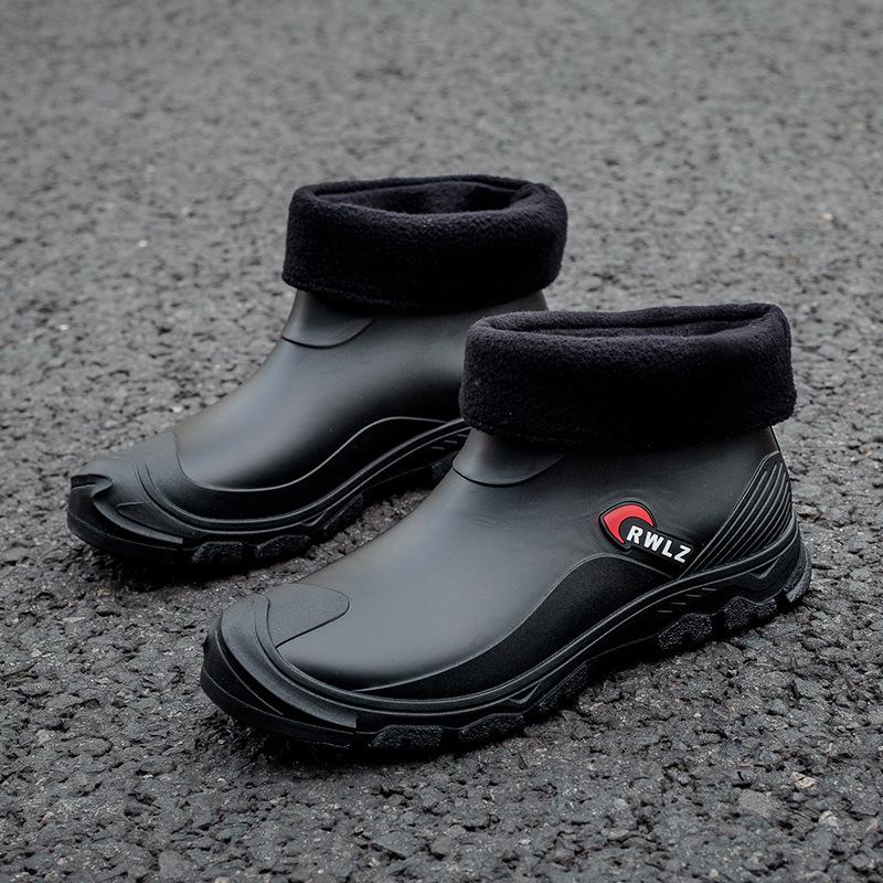 Winter Fur Rain Boots Men Fashionable Non Slip Waterproof Rubber Shoes Fishing Work Car Wash Resistant Water Boots