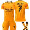 شباب وأطفال وكبار مخصص الاسم أطقم كرة قدم 24/25 ريال مدريد خارجي #7 فيني جونيور طقم قميص تدريب رياضي مع جوارب