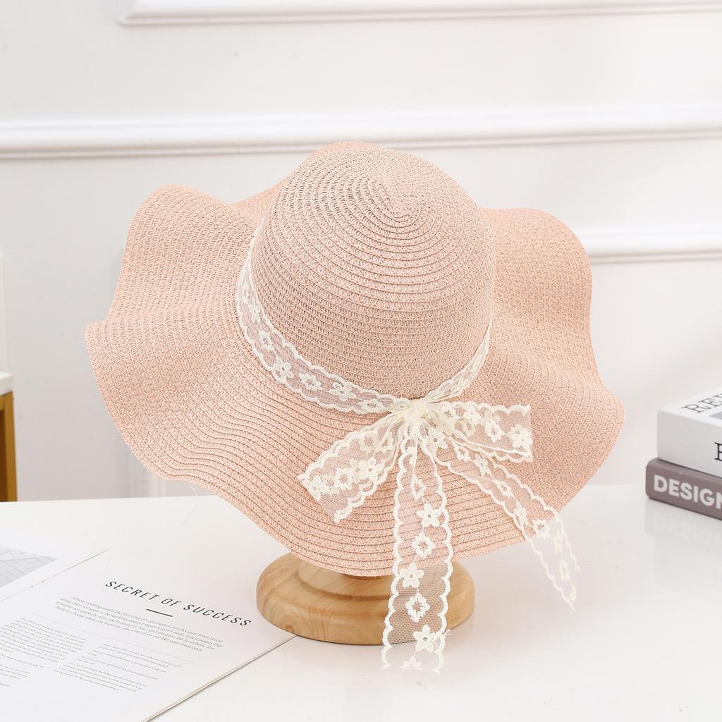 Sweet Outdoor Sun Hat Women's Vacation Beach Fisherman Hat Lace Strap Wavy Edge Grass Hat