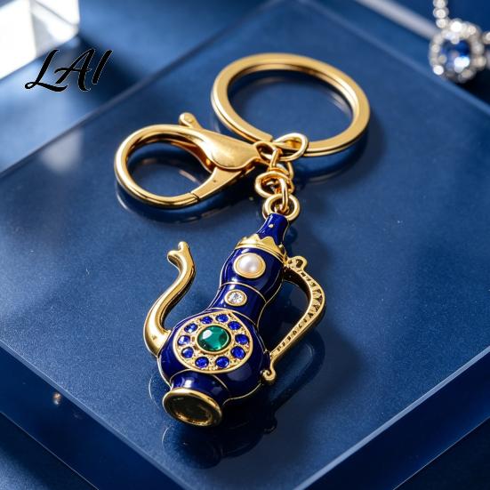 Pitcher Key Ring Retro Teapot Keychain with Rhinestones Ethnic Style Vintage Pot Ring Decorative Pendant for Handbags Backpacks Car Keys 3D