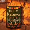 2D Flach 1 Stück Raum ist geschmückt mit Aluminium-Wandkunst Spruch 'Hola Amigos', Mit einem bunten Willkommensschild für eine mexikanische Party, Lebendiger Kaktus und