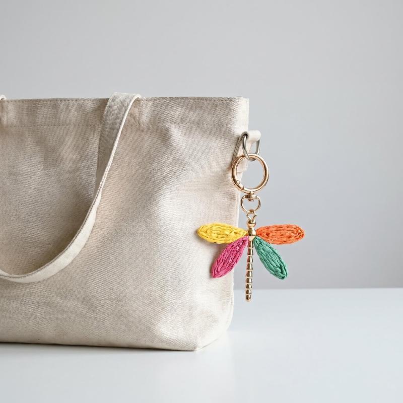 Colorful Woven Dragonfly Keychain Pendant Bohemian Style Pendant Hand-Woven Keychain Accessory Beach Bag Charm