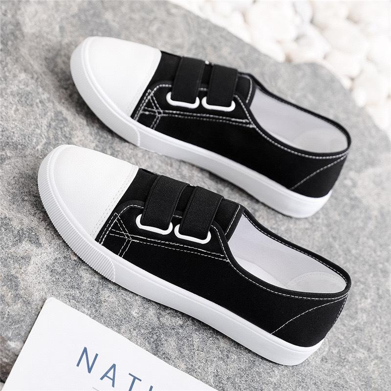 New low-top canvas shoes female student flat casual shoes sports casual board shoes lazy little white shoes