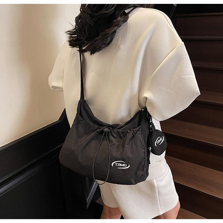 Korean Style Large Capacity Canvas Tote Bag - 2025 Autumn Pleated Niche Shoulder Crossbody Bag