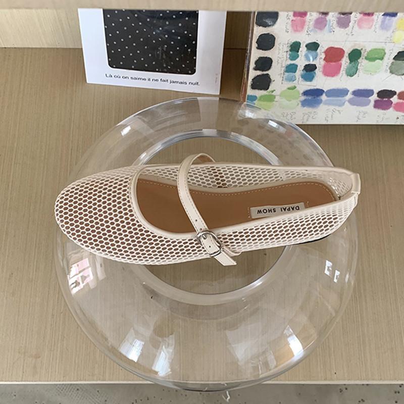 Fashion Bailamos Women Flats Summer Wear Round Toe Straight Buckles Sandals Casual Comfortable Flats Cut-out Mary Jane Single Shoes