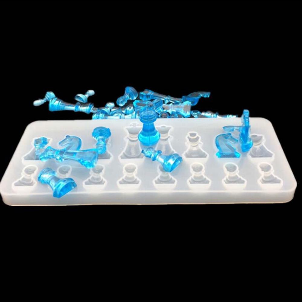 4 Pieces Chess Pieces Resin Molds Chess Shape Silicone Molds Jewelry Making Epoxy Mould for Chocolate Candy Fondant Cake Candle DIY Decorating Tools Handmade Supplies