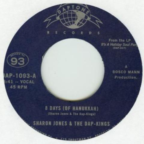 

7inch Record SHARON JONES & THE DAP-KINGS - 8 Days (Of Hanukkah) / What Does Ha DAP1093 DAPTONE 2015 US Soul/Funk