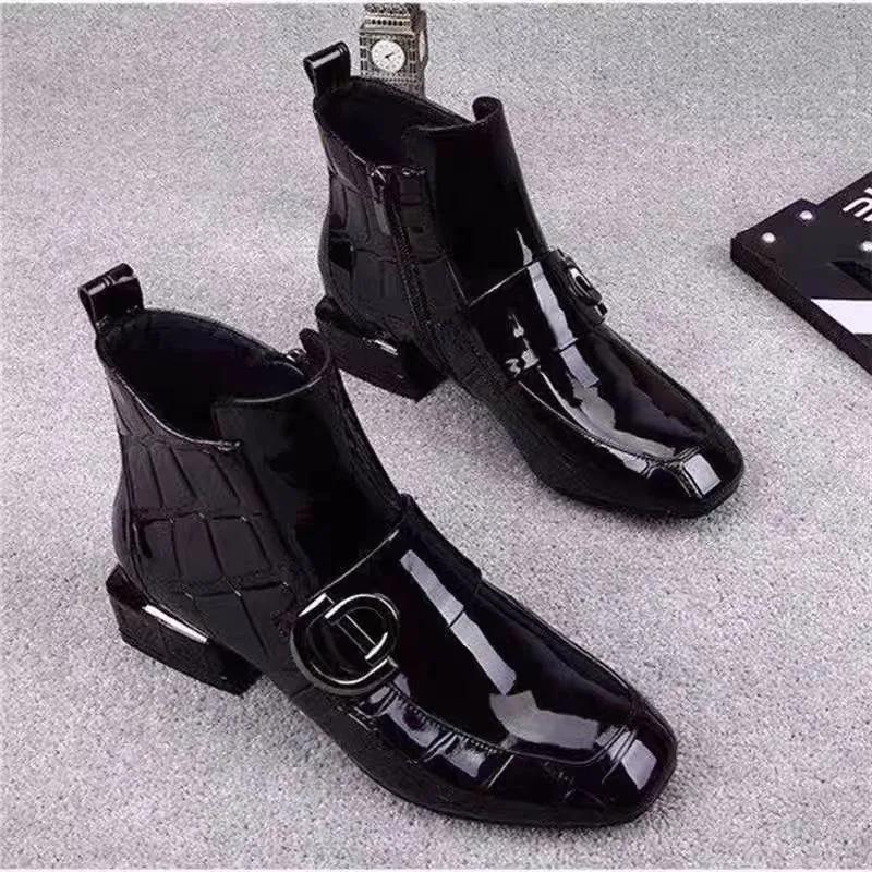 Autumn women's new short Boots Versatile British style anti slip footwear Chelsea Fashion boots Ladies square toe leather shoes