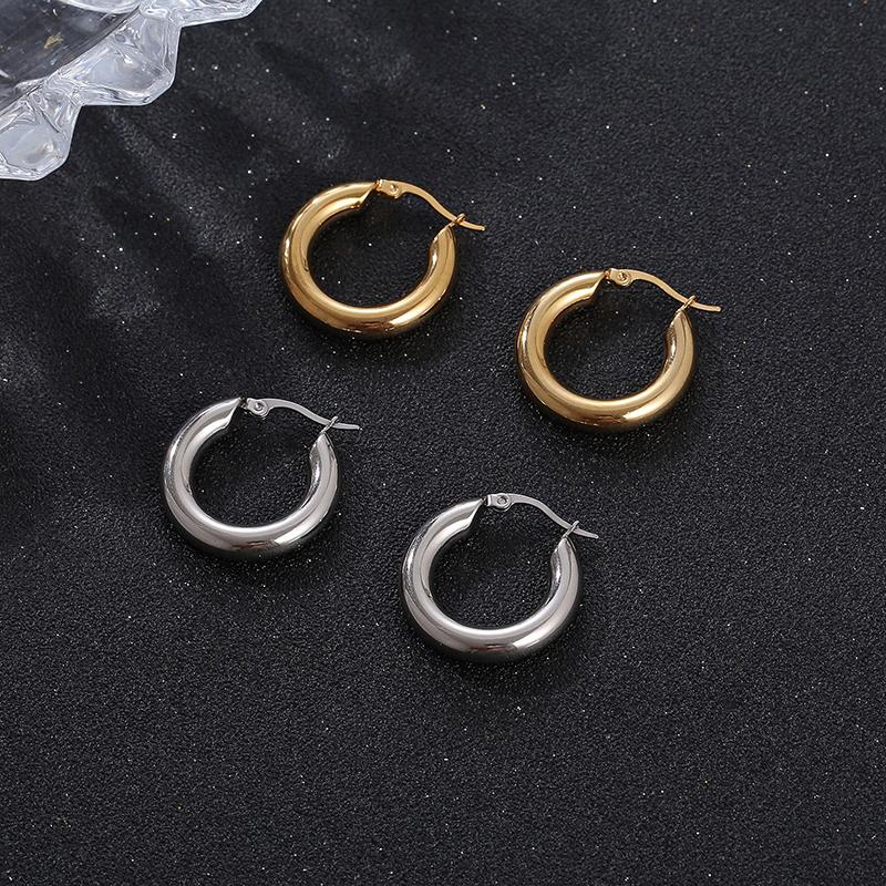 Classic Fashion Smooth Round Hoop Earrings For Women Stainless Steel 5mm Thick Ear Buckle Huggie Earrings Circle Vintage Jewelry