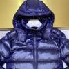 Ewige klassische Daunenjacke für Herren, mit Kapuze, Winter-Daunenjacke, abnehmbare Mütze, weiße Gänsedaunenfüllung, warmer Freizeitmantel, schicken Sie einen Staubbeutel