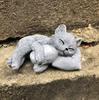 Garden Sleeping Cat Memorial Resin Cat Grave Marker Remembrance Kitten Statues for Garden Grave Decor Pet Sympathy Gift