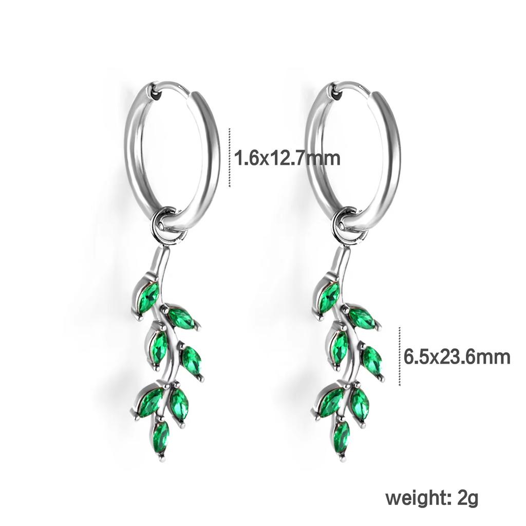 Luxury Fan Shaped Short Stud Earrings For Women Hypoallergenic Vacuum Plating Elegant And Versatile