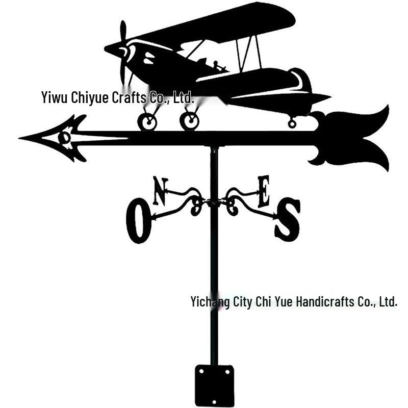 Weather Vane Ornament: Outdoor Wrought Iron Spray-Painted Roof Decoration Metal Craft