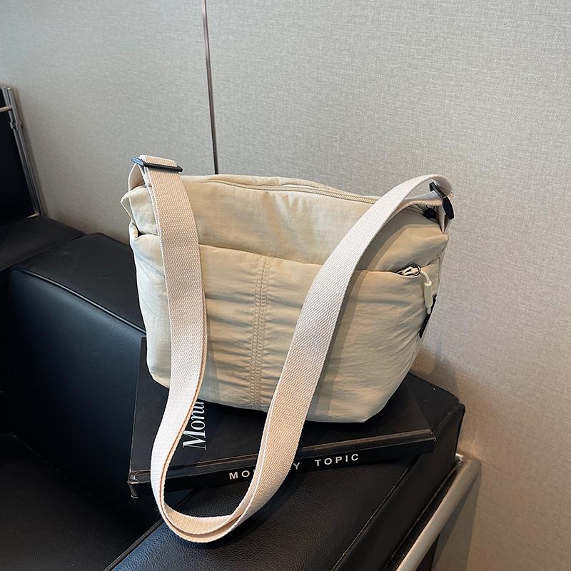 Canvas Bag Women's Large Capacity Commuter Shoulder Bag