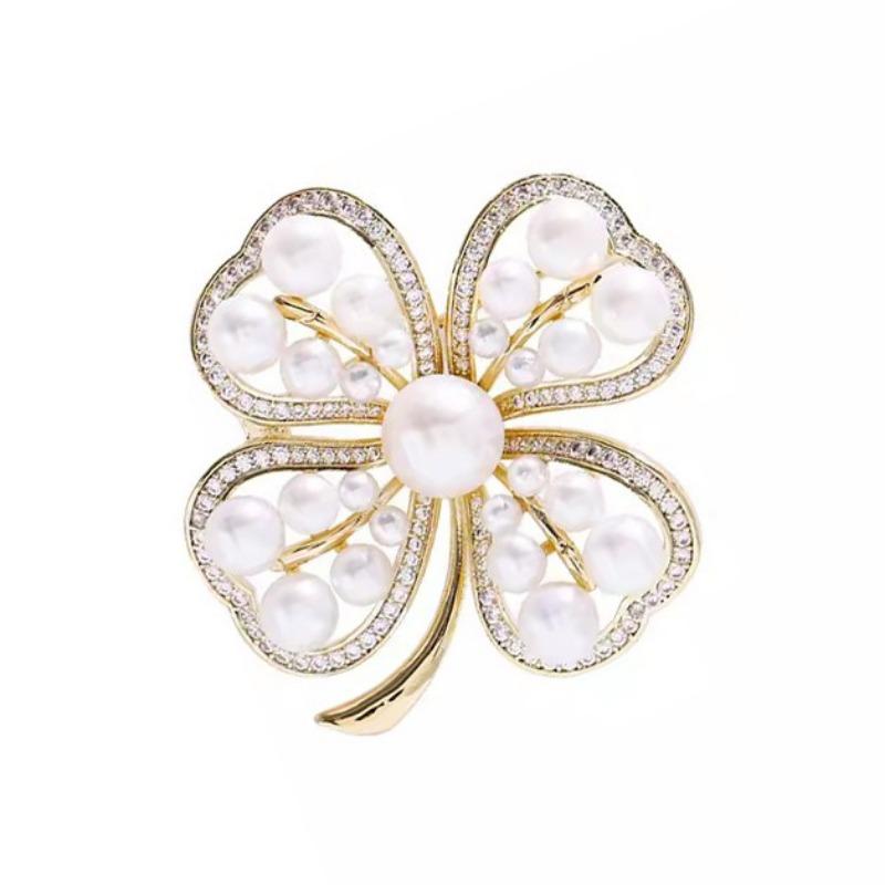 Glücksklee Perlenbrosche für Damen, Elegant und Vielseitig, Trendige und Hochwertige Bekleidungsaccessoires