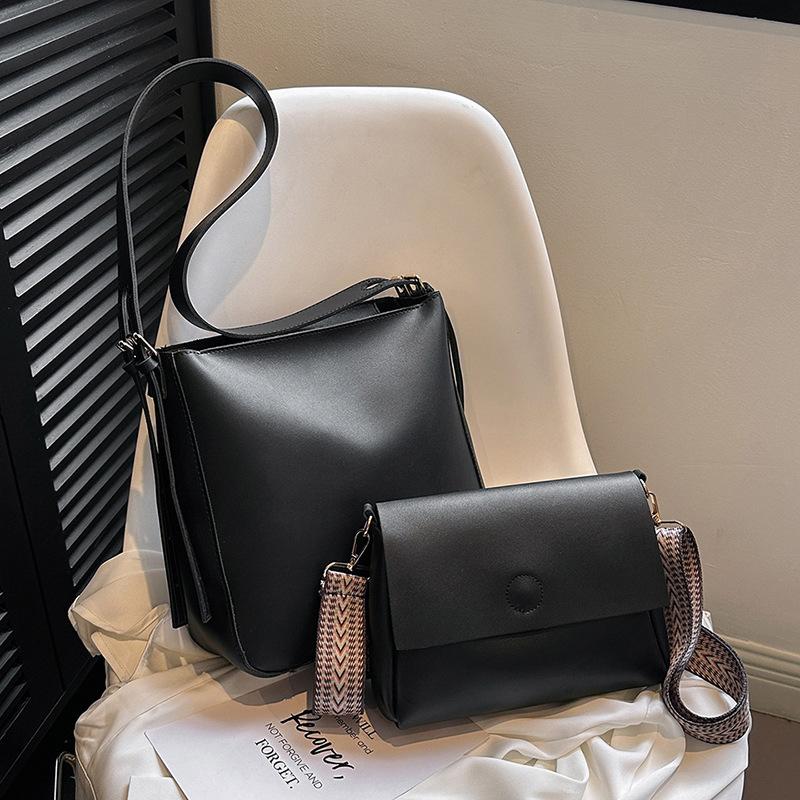 Ретро сумка большой вместимости женская 2024 новая летняя сумка-ведро модная и простая — фото 3