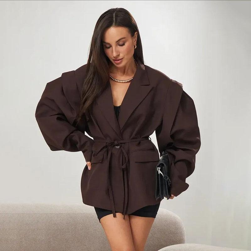 

Женский оверсайз коричневый пиджак с подплечниками, длинными рукавами, свободный, на шнуровке, модный, для офисной леди, весна и лето 2025 42 коричневый