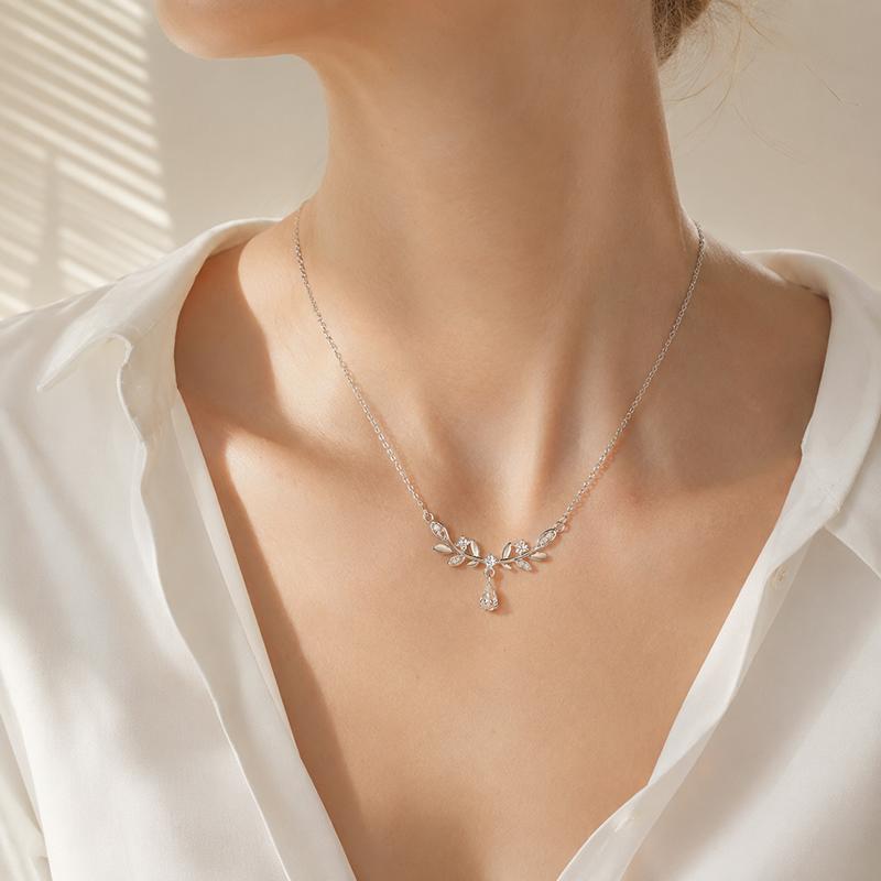 Olive Branch Teardrop Crystal Pendant Silver Plated Leaf Vine Choker Dainty CZ Jewelry Gift for Women Delicate Chain Necklaces for Party Anniversary