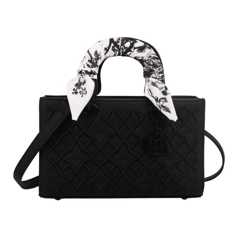 Princess Diana Bag Heavy Industry Embroidery New High-end Silk Scarf Versatile Handbag Bag Women's Shoulder Messenger Bag