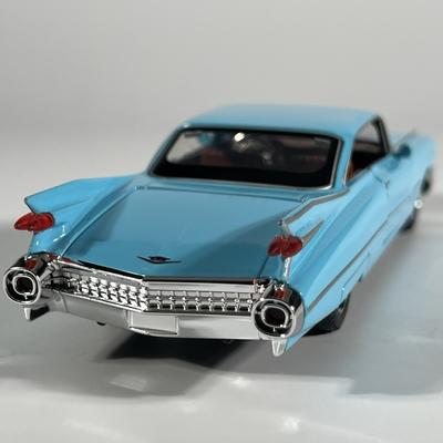 1:32 Cadillac Eldorado Biarritz Classic Retro Car Alloy Metal Diecast Model Car Home Trendy Toy Decorations Birthday Gift Friend